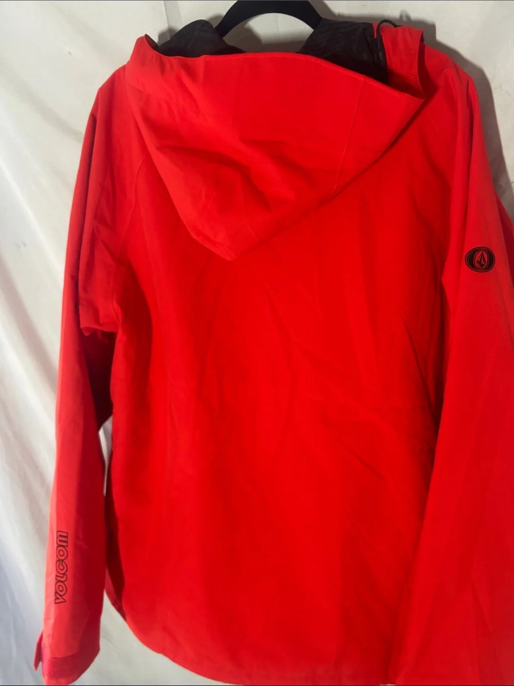 Volcom Red and Black Insulated Ski Snowboard Jacket